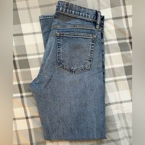 Gap slim jeans in light wash destroyed